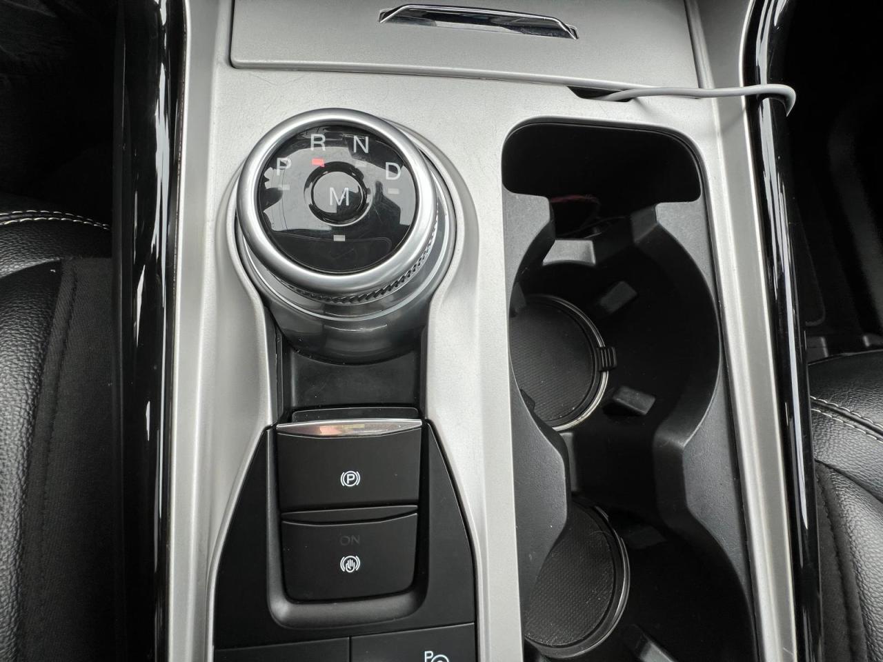 2021 Ford Explorer ST Photo