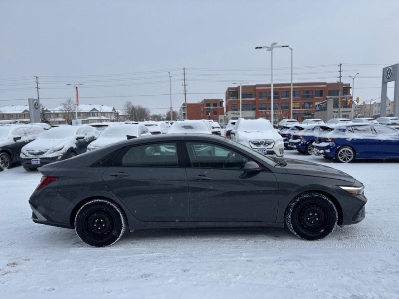 2024 Hyundai Elantra Essential IVT  - Heated Seats Photo4