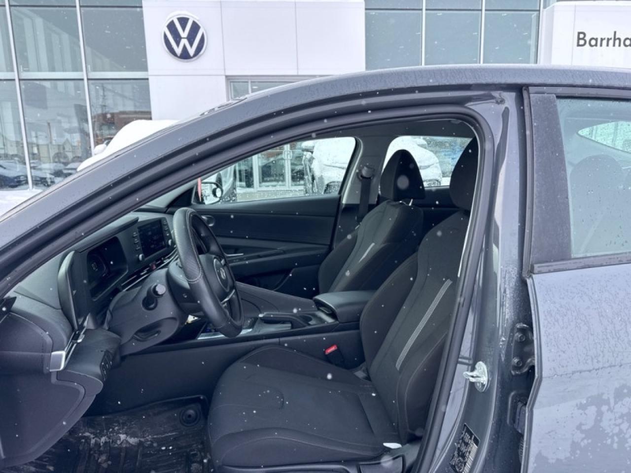 2024 Hyundai Elantra Essential IVT  - Heated Seats Photo