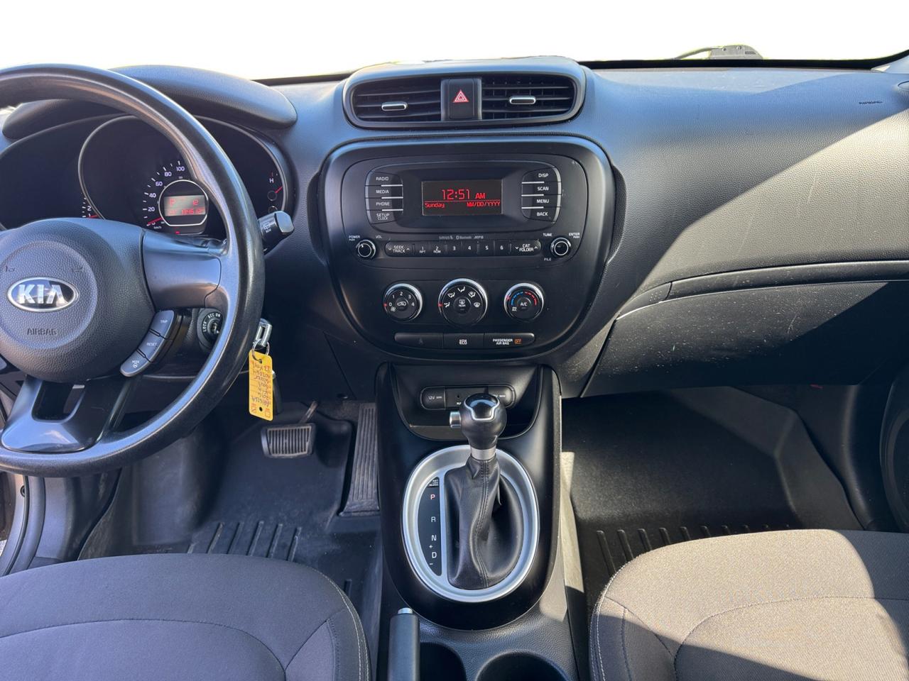 2016 Kia Soul BASE 6A Photo