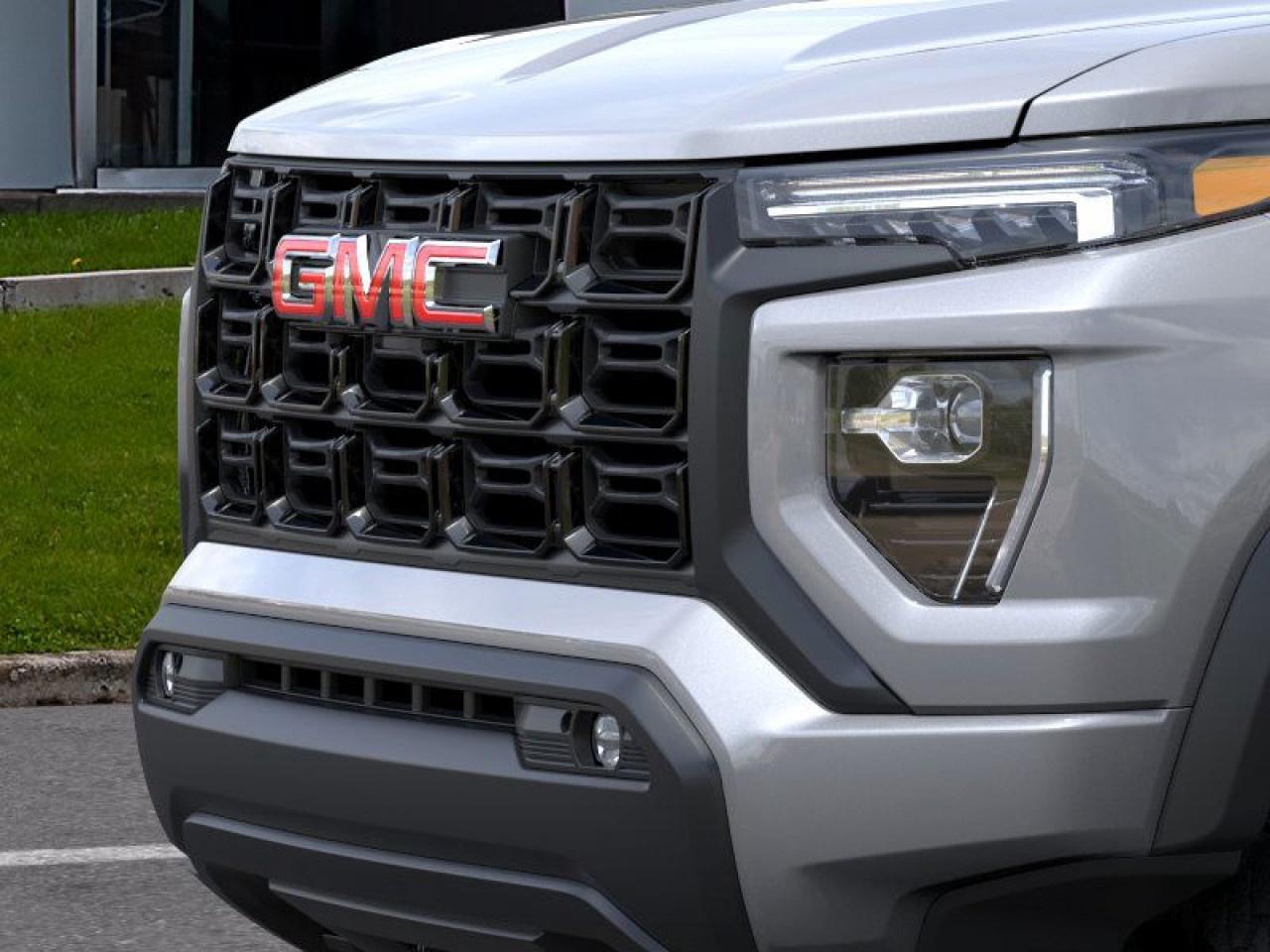 2025 GMC Canyon Elevation  -  Apple CarPlay -  Android Auto - $357 B/W Photo