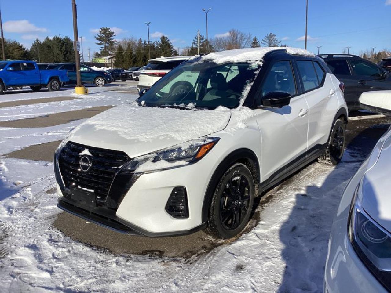 2023 Nissan Kicks SR Photo