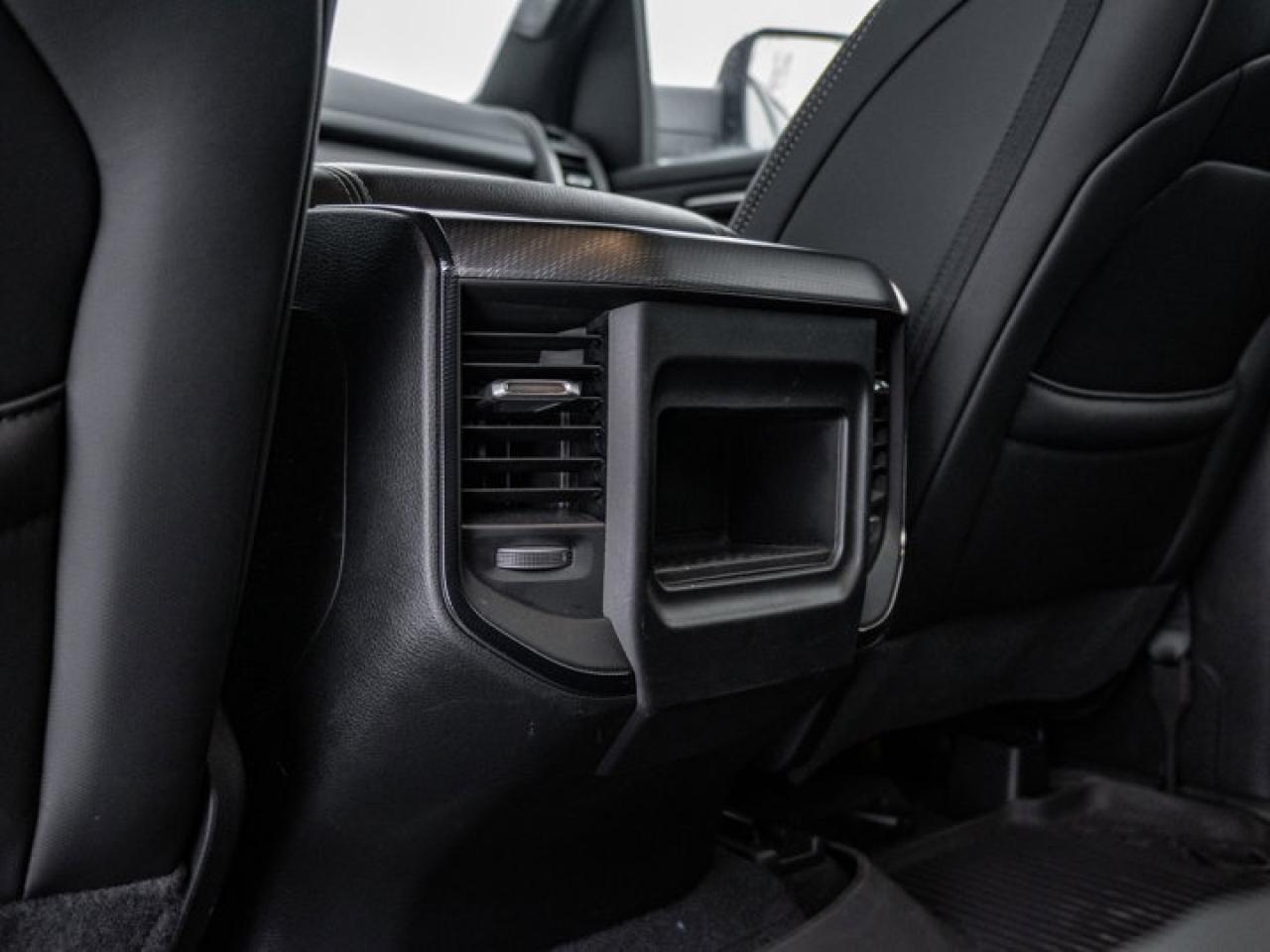 2025 RAM 1500 SPORT Photo