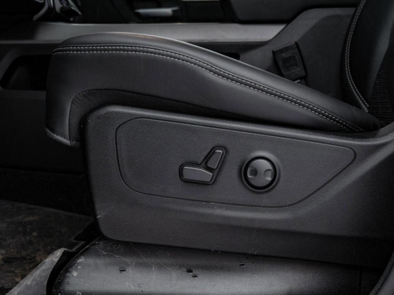 2025 RAM 1500 SPORT Photo