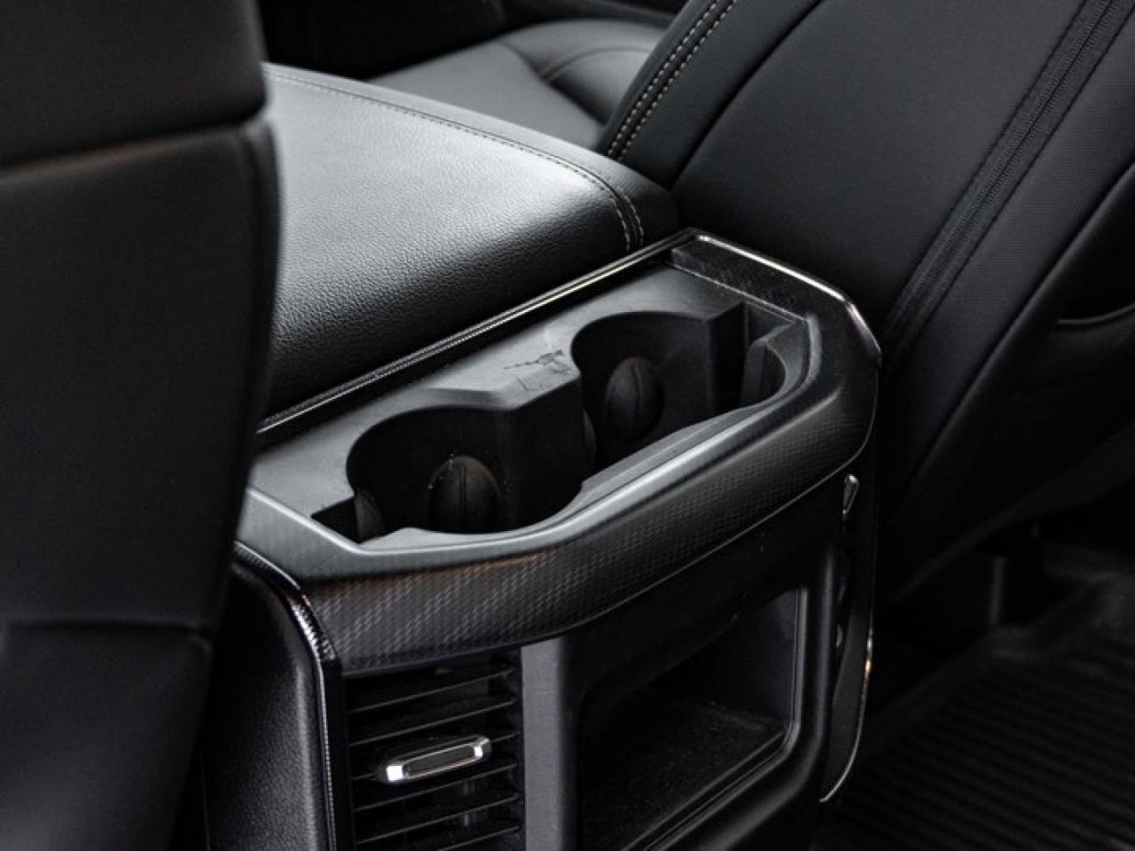 2025 RAM 1500 SPORT Photo