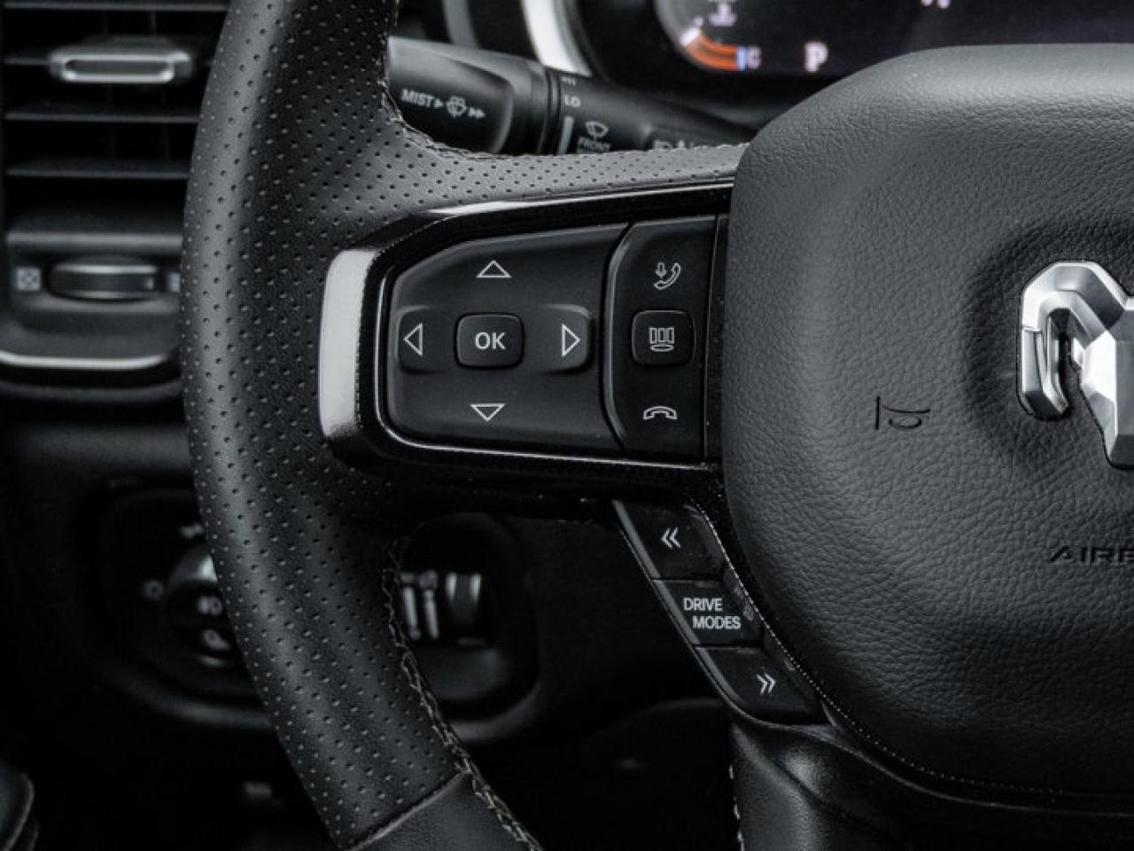 2025 RAM 1500 SPORT Photo