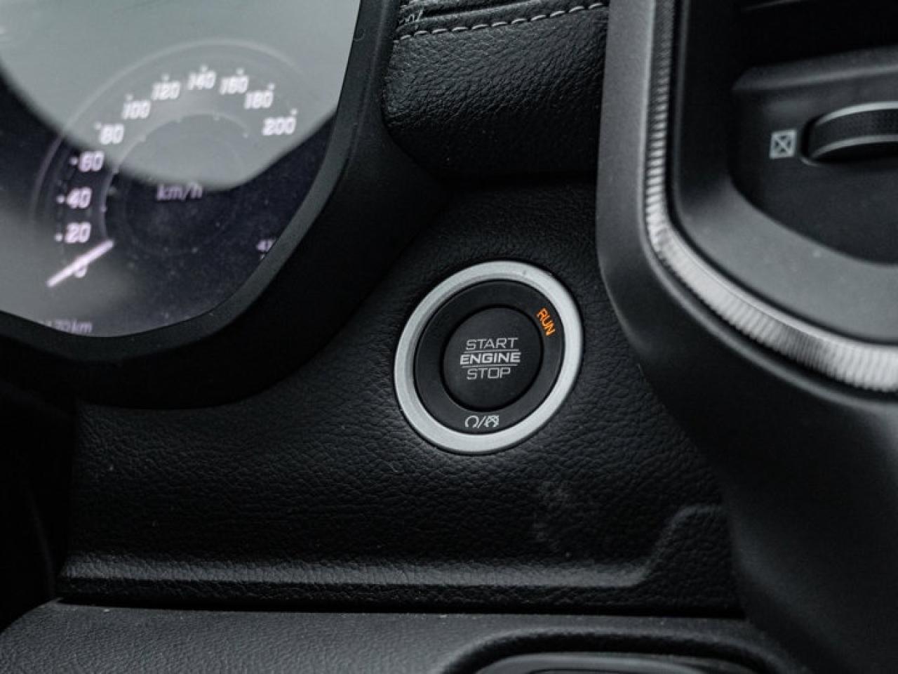 2025 RAM 1500 SPORT Photo