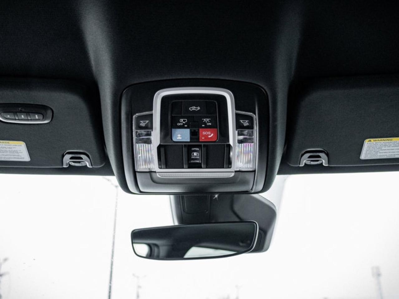 2025 RAM 1500 SPORT Photo