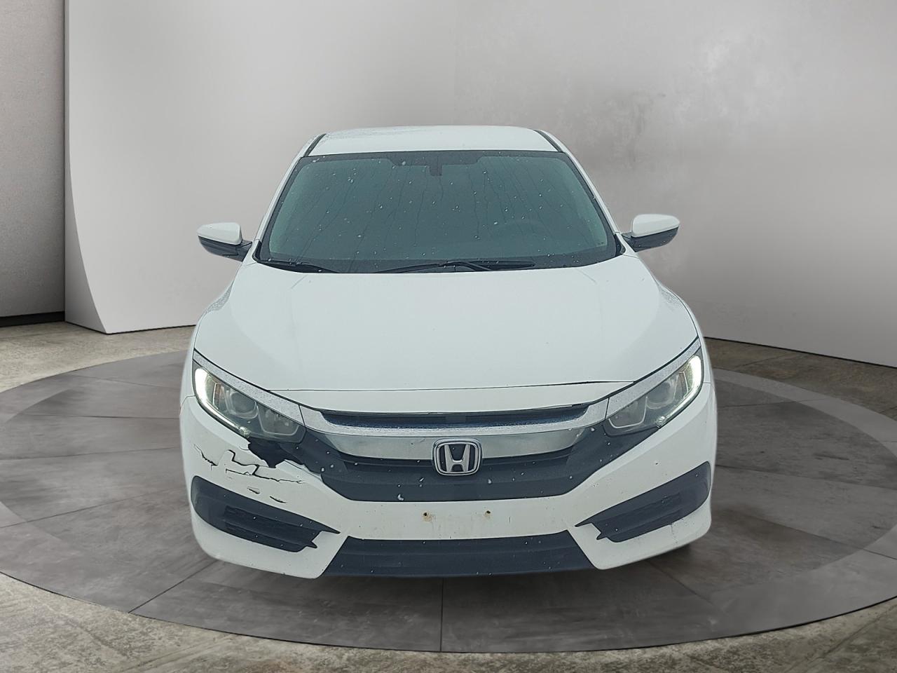 2018 Honda Civic LX Photo