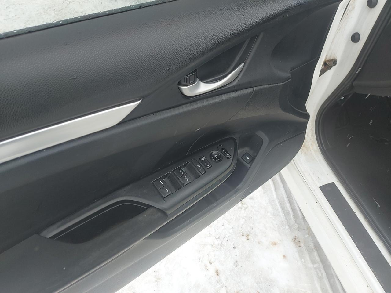 2018 Honda Civic LX Photo