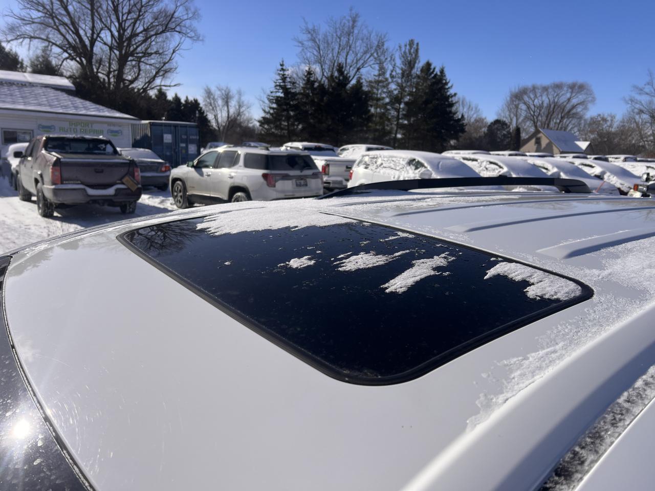 2015 Toyota Sienna SE Photo