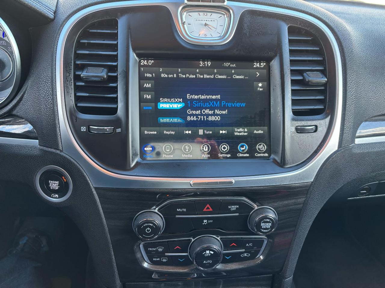 2018 Chrysler 300 300 Touring AWD - Photo #13