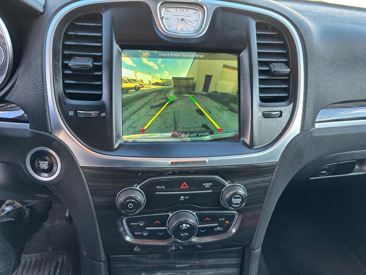 2018 Chrysler 300 300 Touring AWD - Photo #15