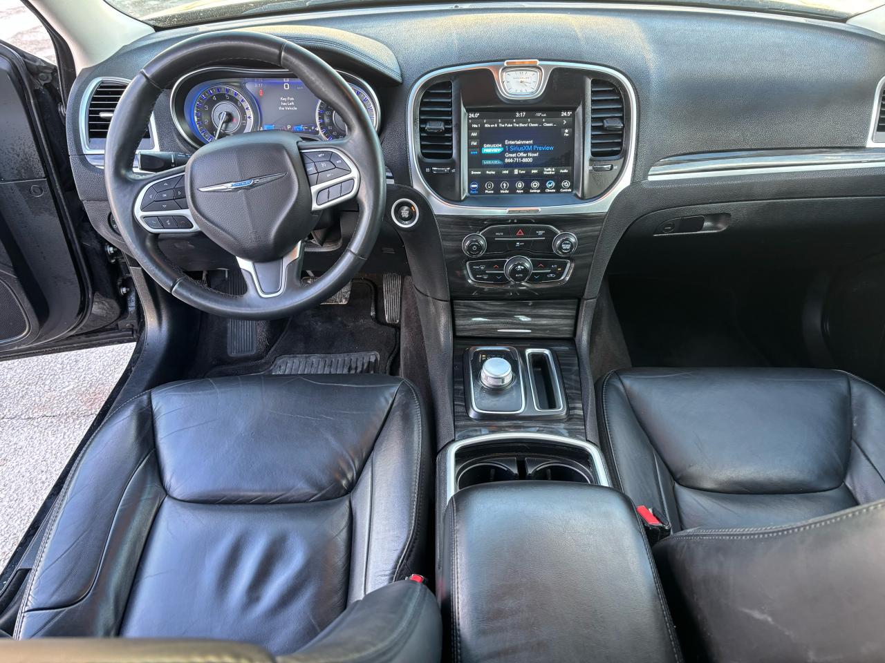 2018 Chrysler 300 300 Touring AWD - Photo #3