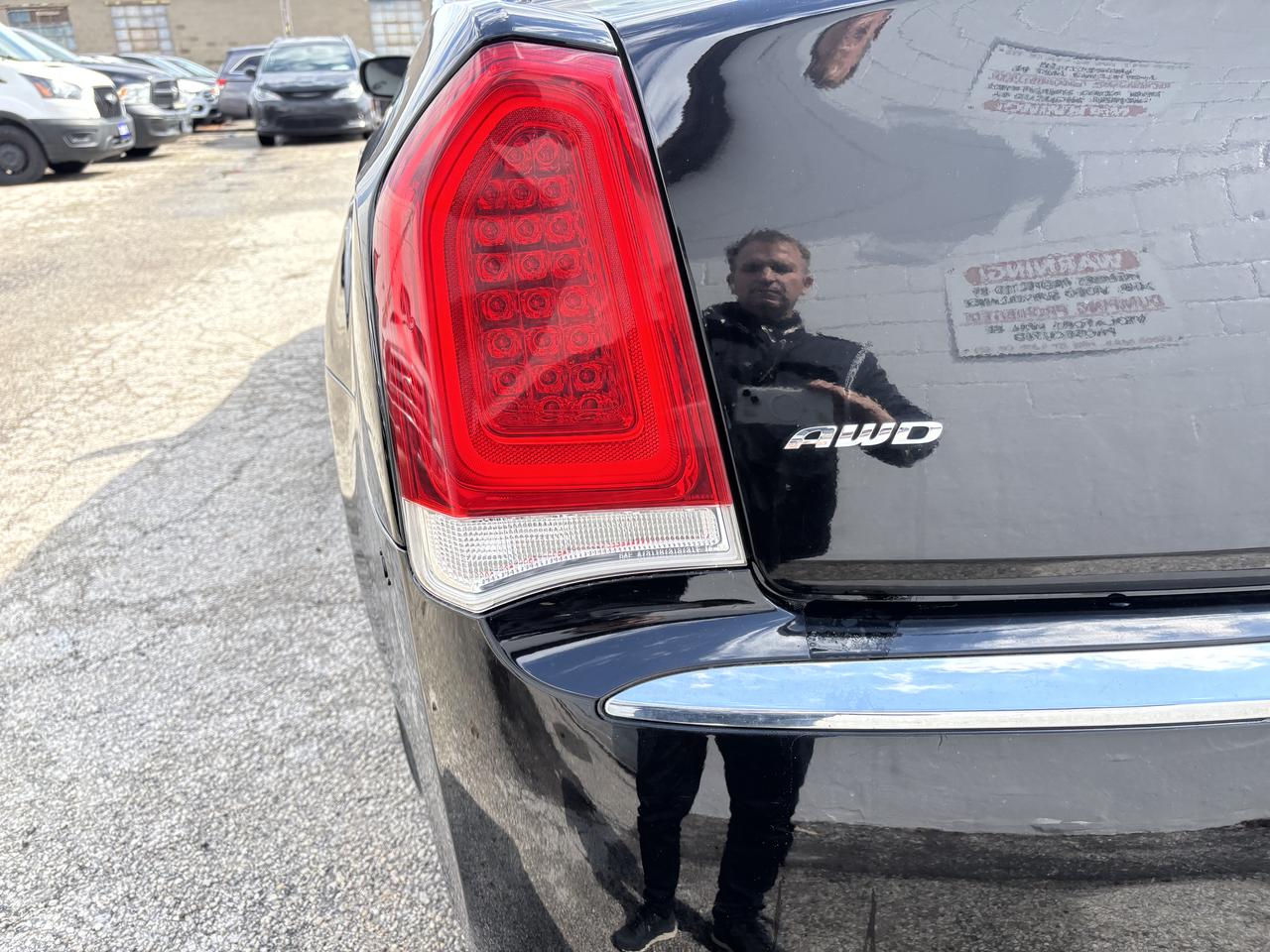 2018 Chrysler 300 300 Touring AWD - Photo #6