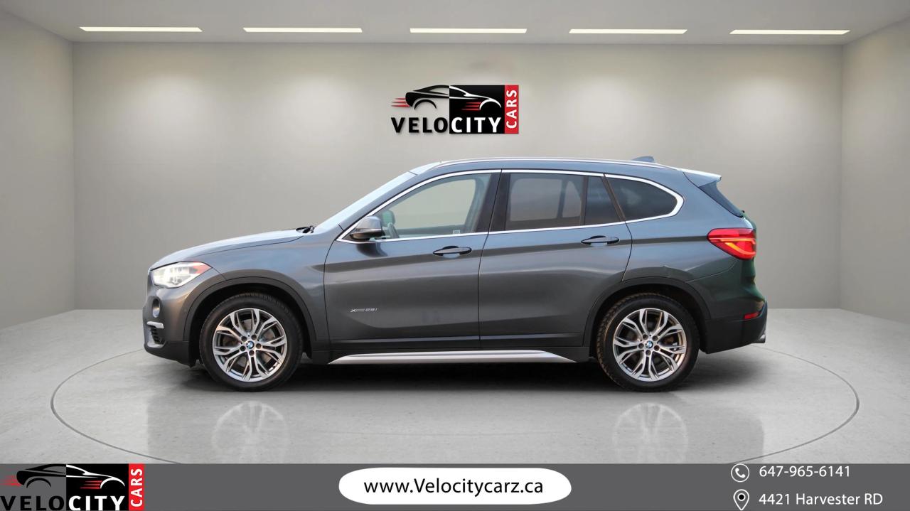 2016 BMW X1  Photo