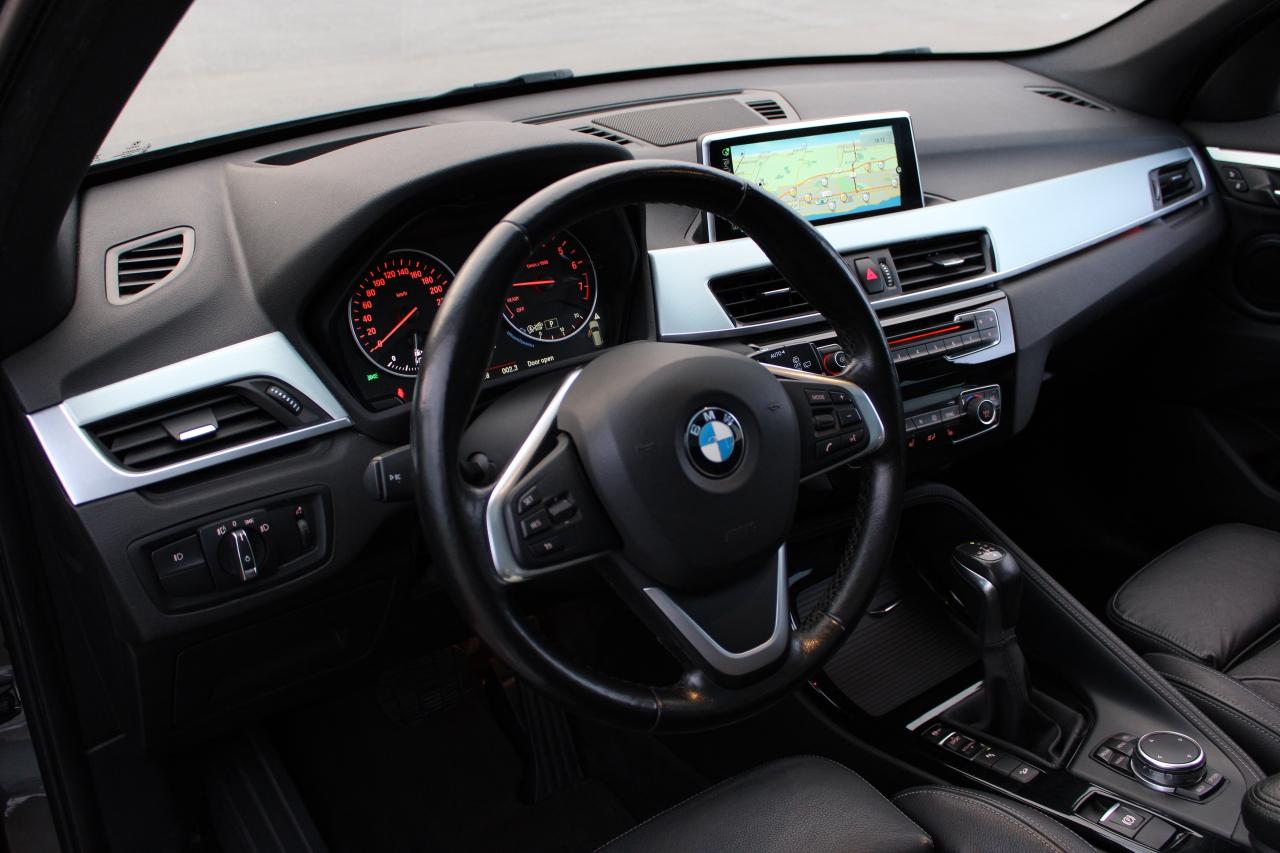 2016 BMW X1  Photo