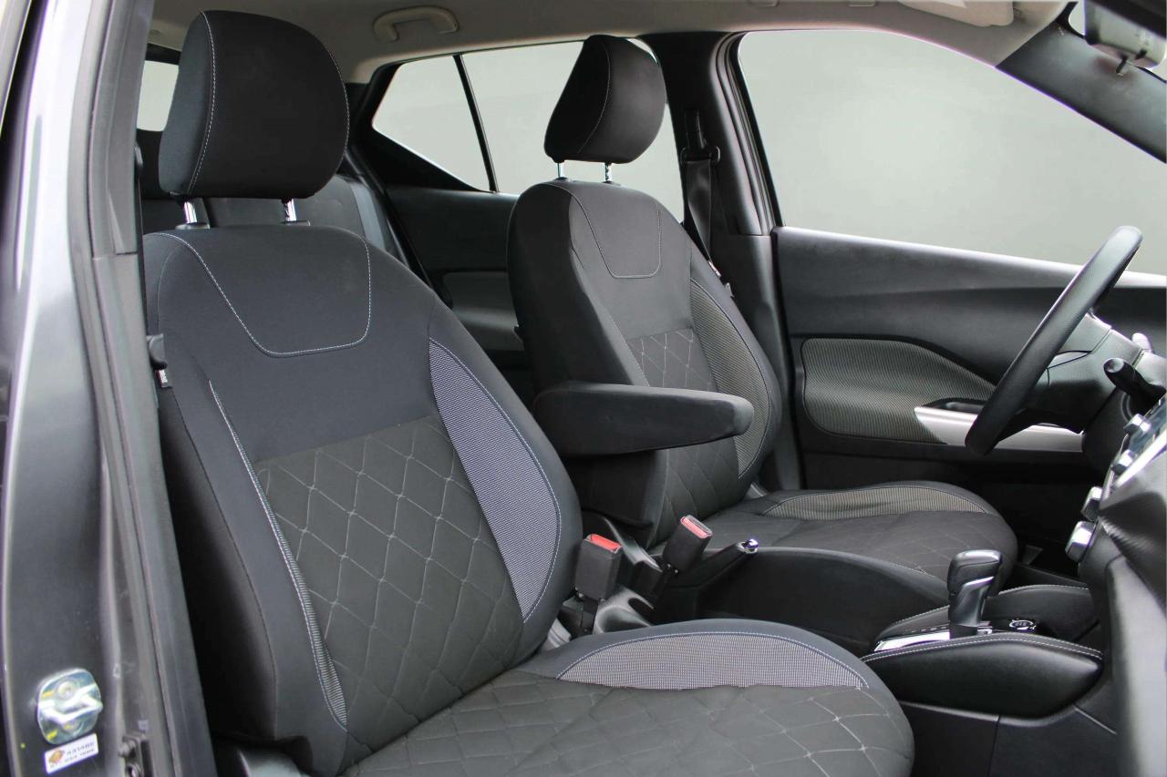 2018 Nissan Kicks SV Photo