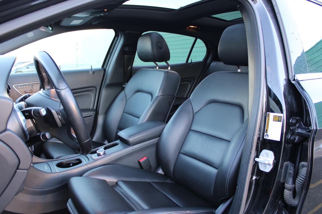 2016 Mercedes-Benz GLA GLA 250 Photo