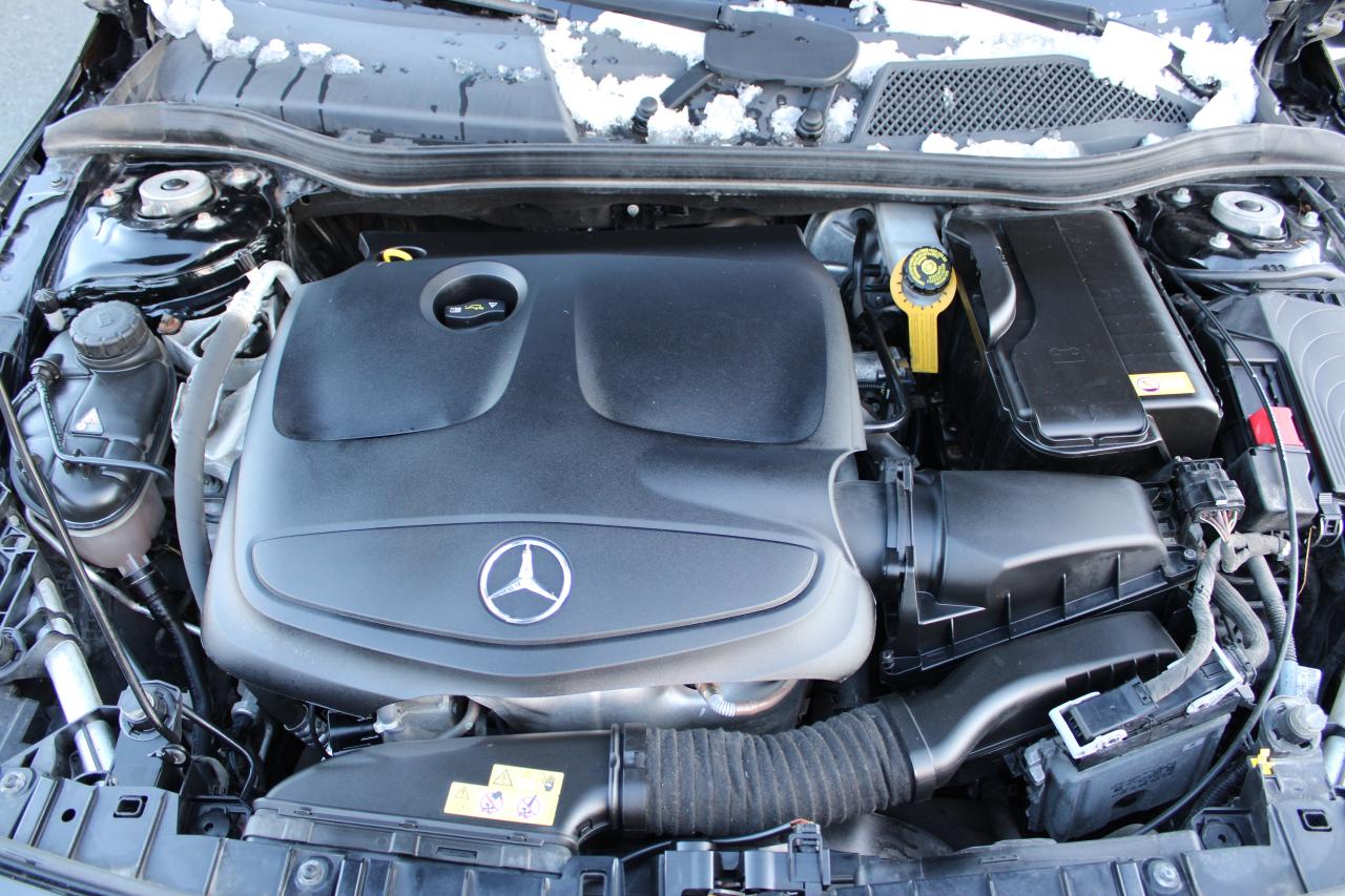 2016 Mercedes-Benz GLA GLA 250 Photo