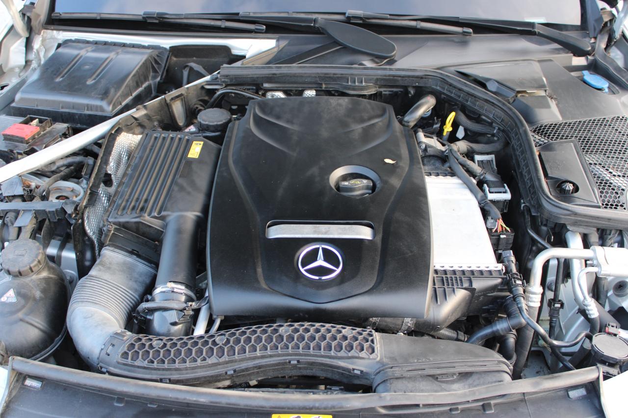 2016 Mercedes-Benz C-Class C 300 Photo