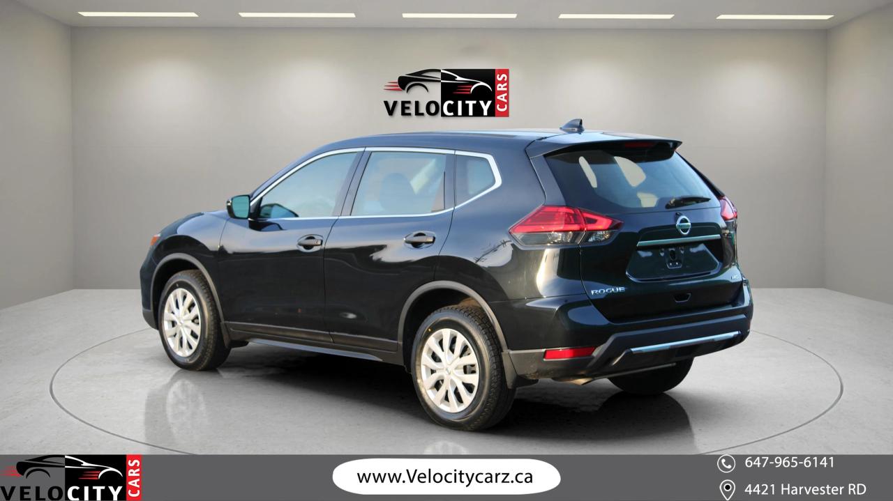 2017 Nissan Rogue S AWD Photo