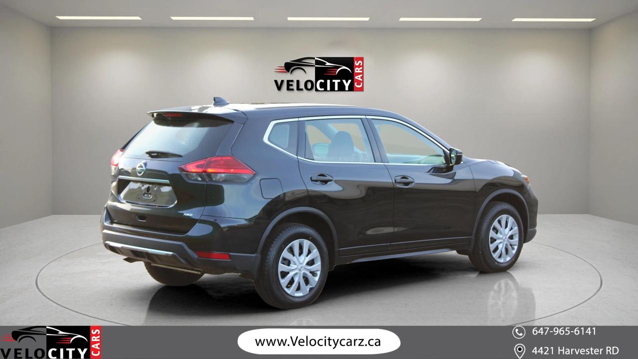 2017 Nissan Rogue S AWD Photo