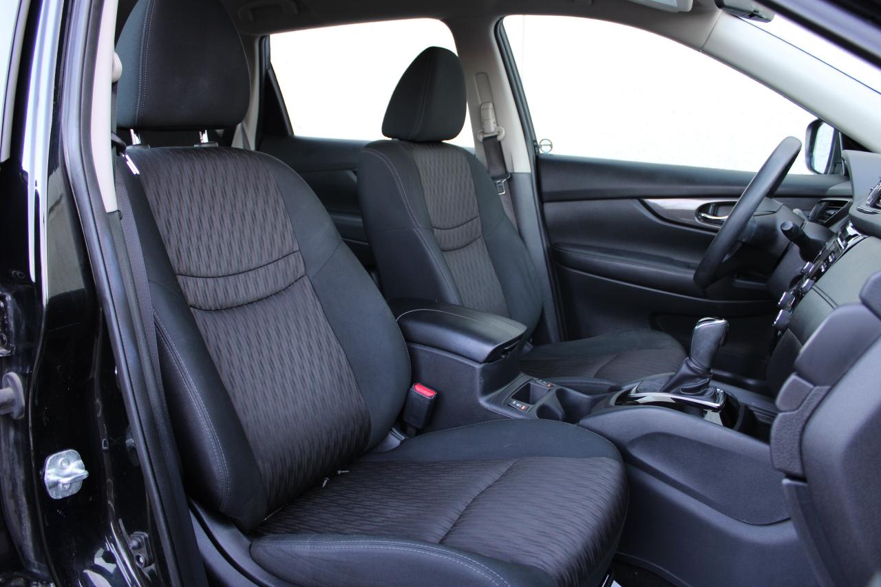 2017 Nissan Rogue S AWD Photo