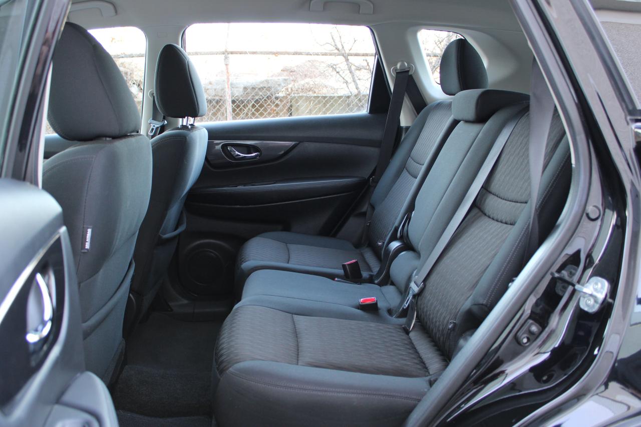 2017 Nissan Rogue S AWD Photo