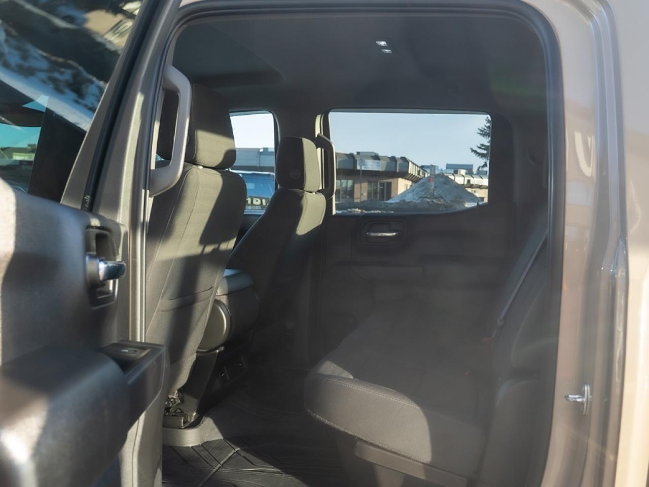 2022 Chevrolet Silverado 1500 Custom Trail Boss 3.0L Diesel  LIFTED/RIMS/RIMS Photo38