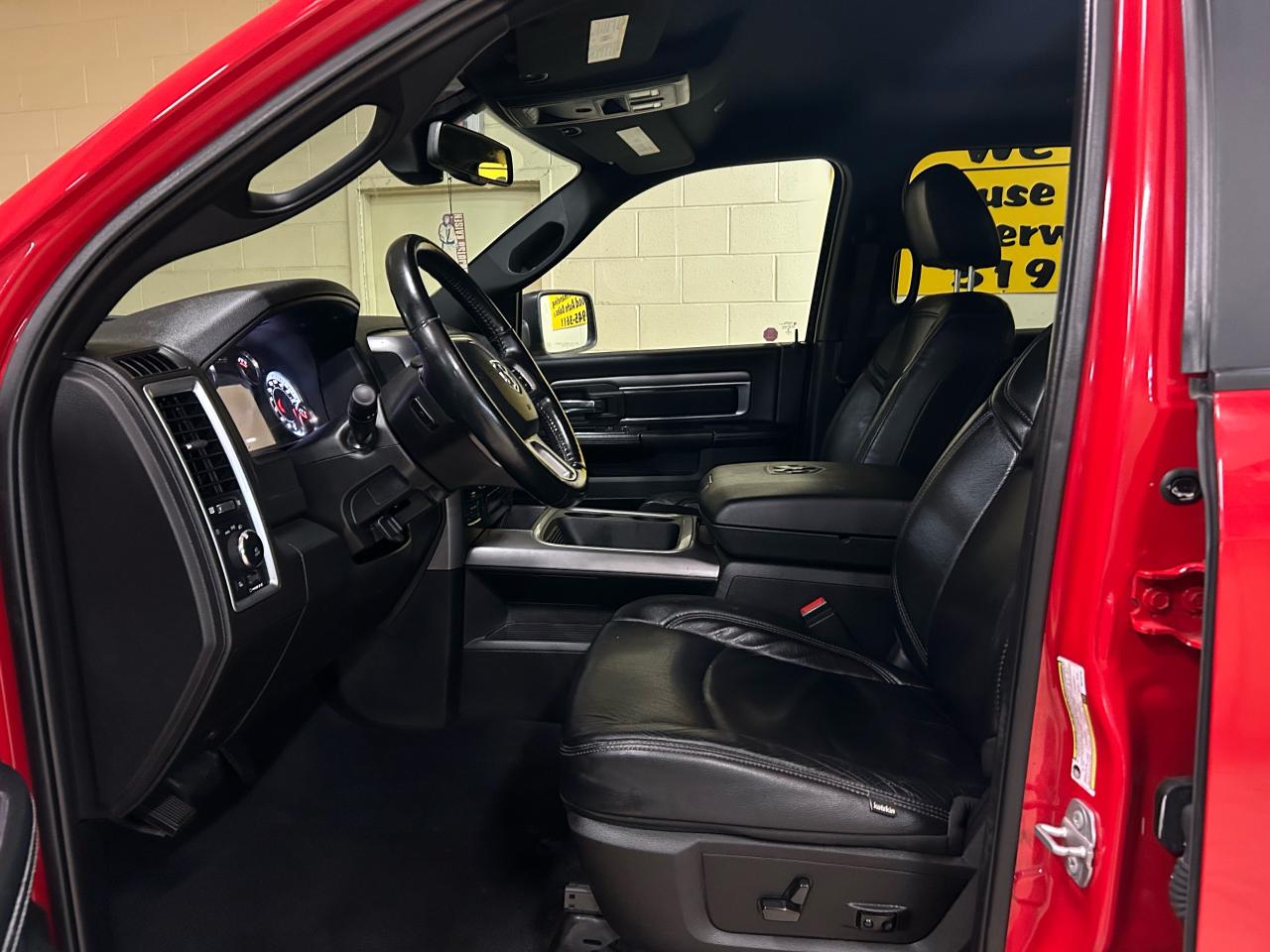 2022 RAM 1500 Classic WARLOCK Photo