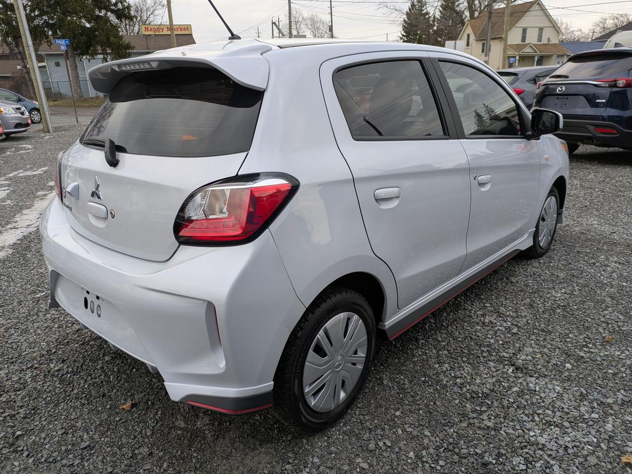 2022 Mitsubishi Mirage ES Photo4