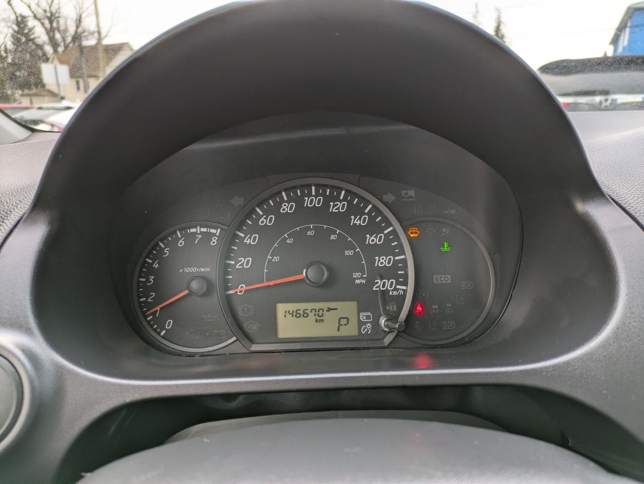 2022 Mitsubishi Mirage ES Photo