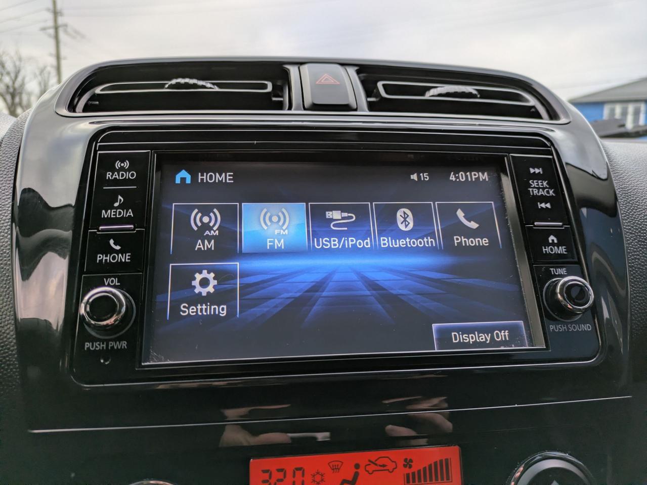 2022 Mitsubishi Mirage ES Photo