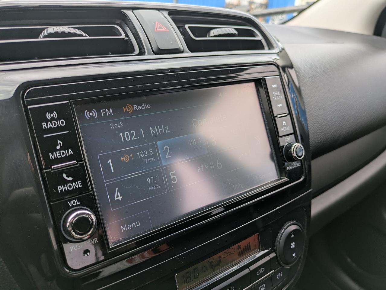 2022 Mitsubishi Mirage ES Photo