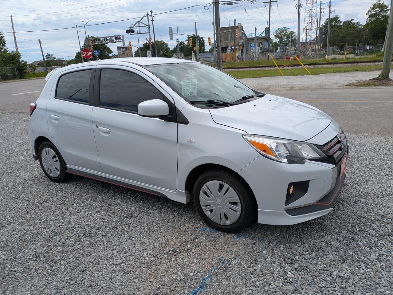 2022 Mitsubishi Mirage ES Photo