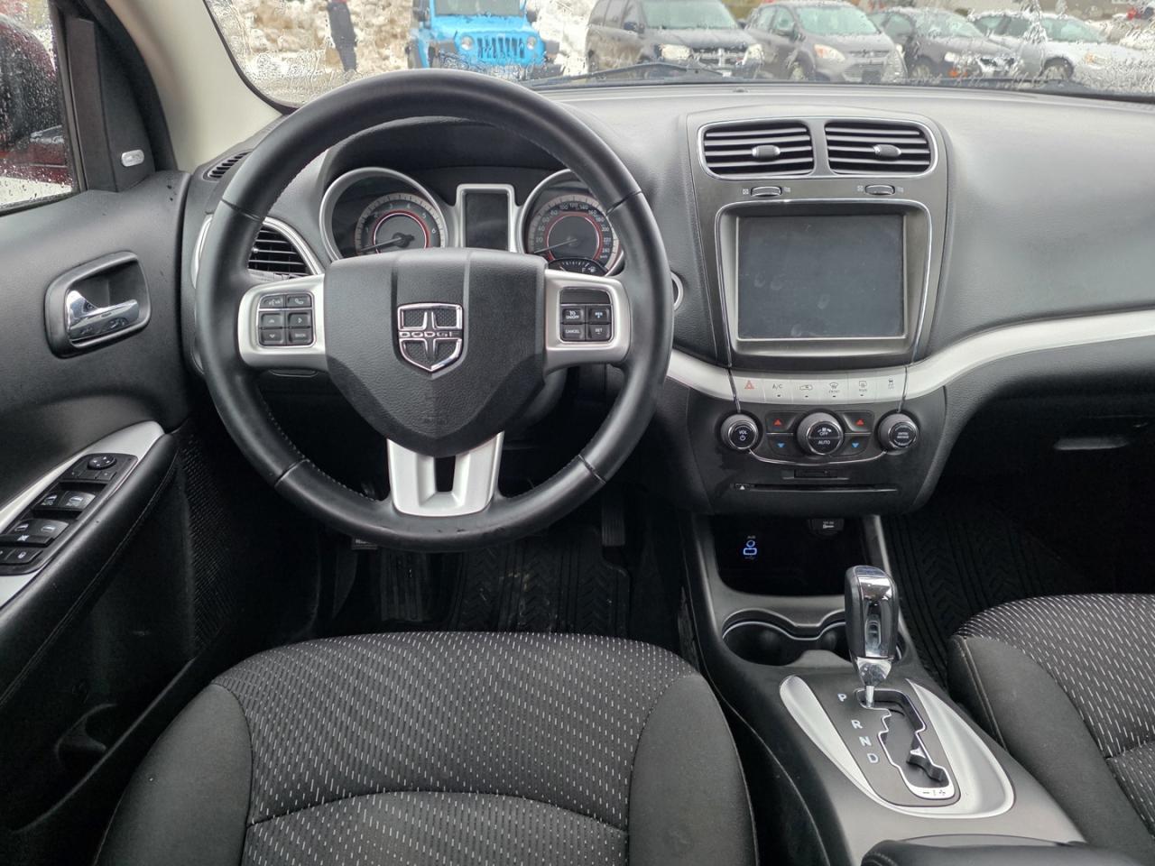 2017 Dodge Journey SXT AWD Photo