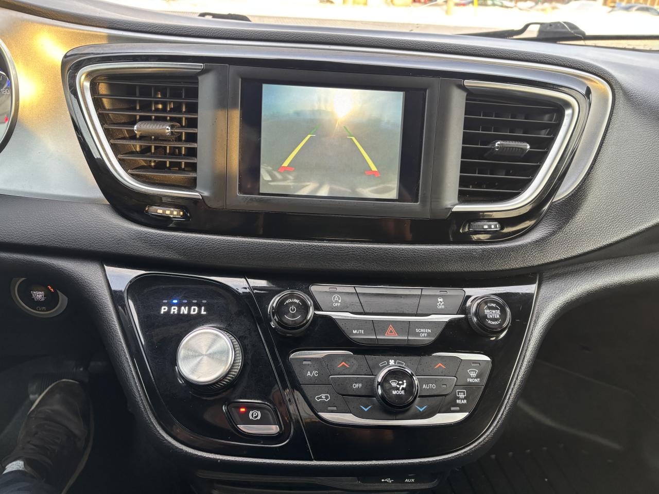 2018 Chrysler Pacifica Touring Plus - Photo #13