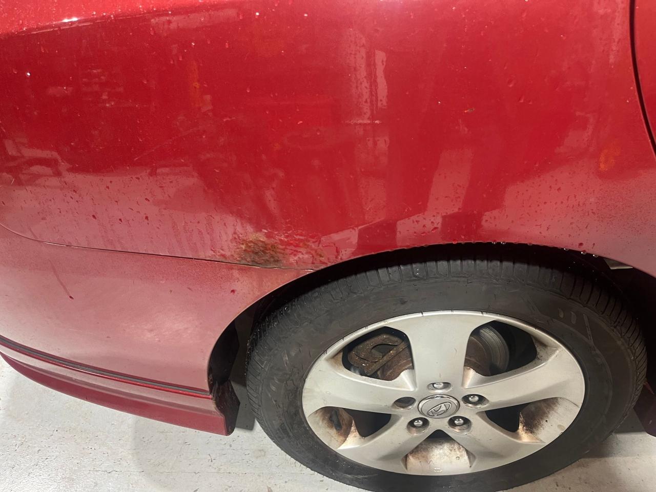 2010 Hyundai Elantra GL w/Sport Photo