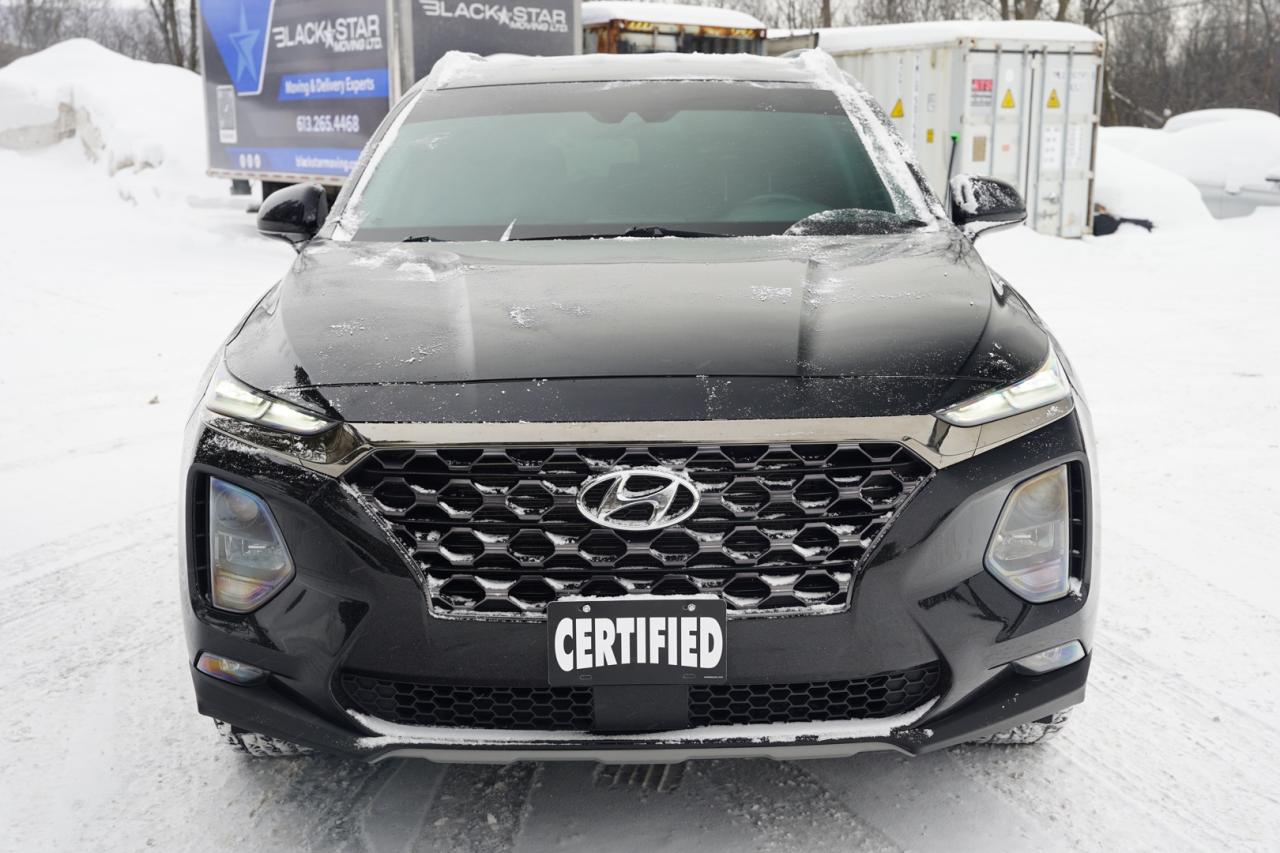 2019 Hyundai Santa Fe SE 2.4 AWD Photo