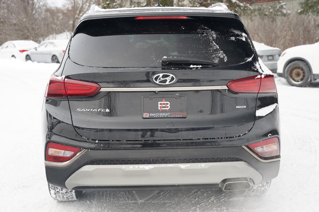 2019 Hyundai Santa Fe SE 2.4 AWD Photo