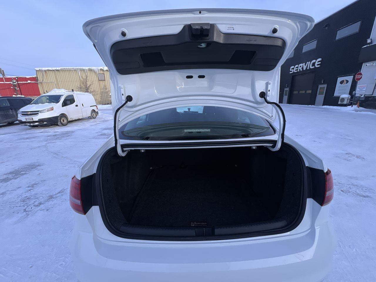 2017 Volkswagen Jetta 1.4 TSI Trendline+ Photo