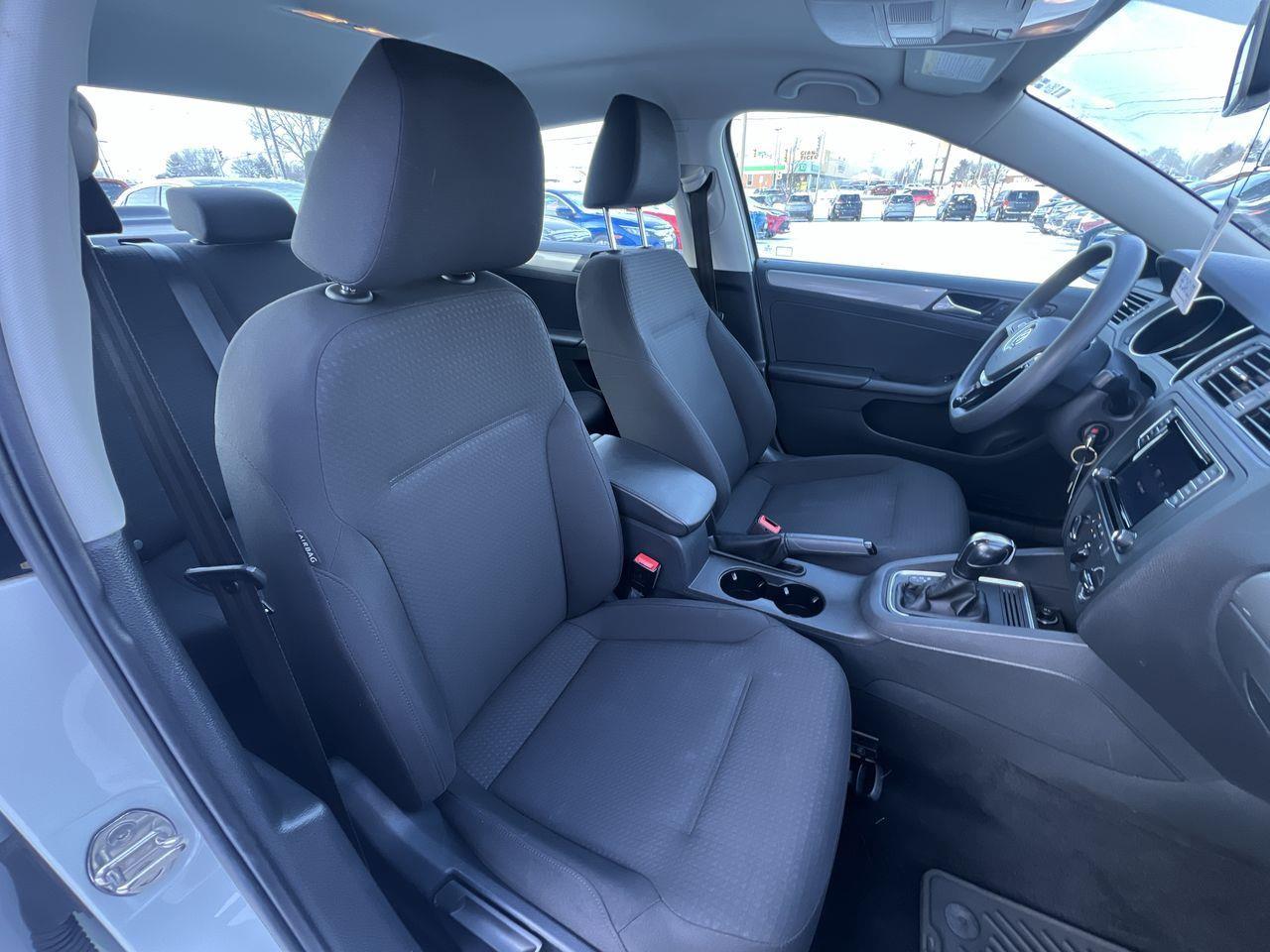 2017 Volkswagen Jetta 1.4 TSI Trendline+ Photo