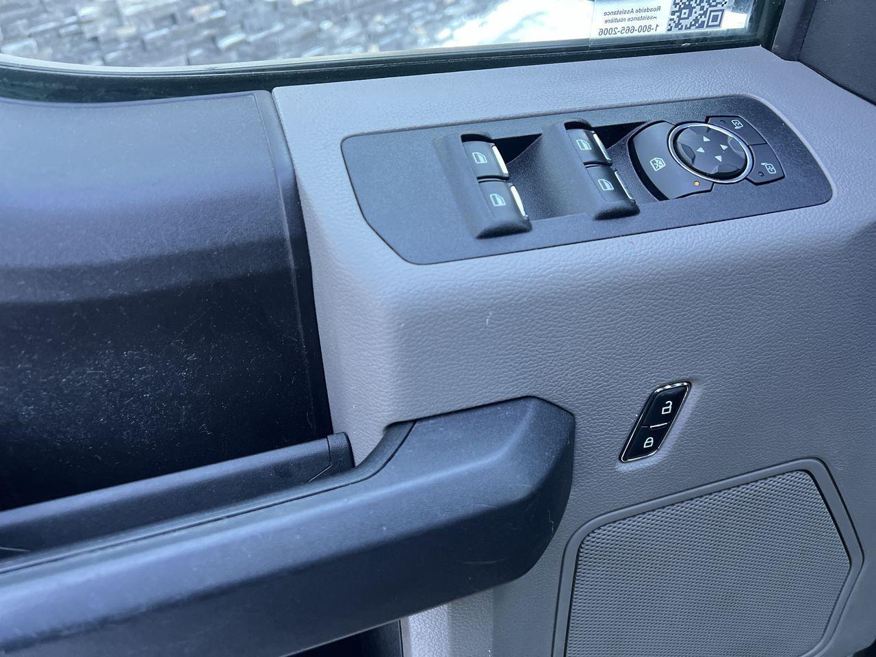2019 Ford F-150 XL 4X4, SIRIUS XM, BACK UP CAM!! Photo