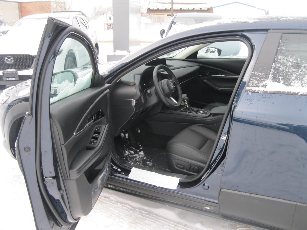 2026 Mazda CX-30 GT 4dr i-ACTIV All-Wheel Drive Sport Utility Photo4