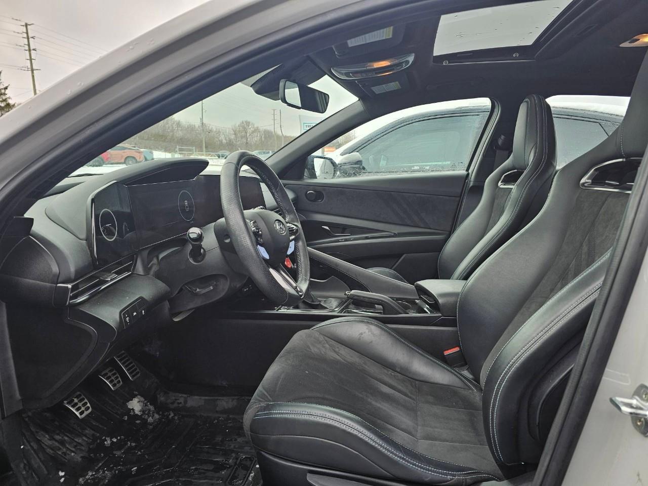 2023 Hyundai Elantra N Base 4dr Sedan Photo