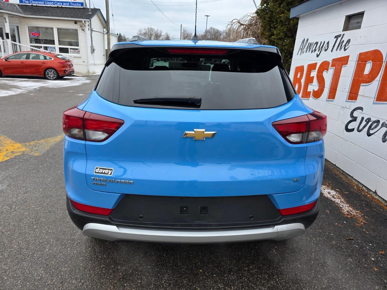 2024 Chevrolet TrailBlazer LT 4dr All-Wheel Drive Photo