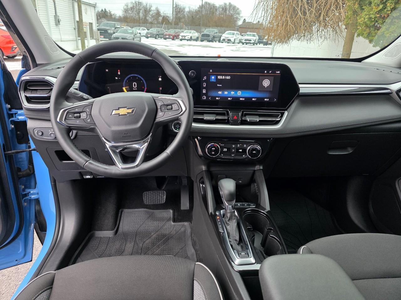 2024 Chevrolet TrailBlazer LT 4dr All-Wheel Drive Photo