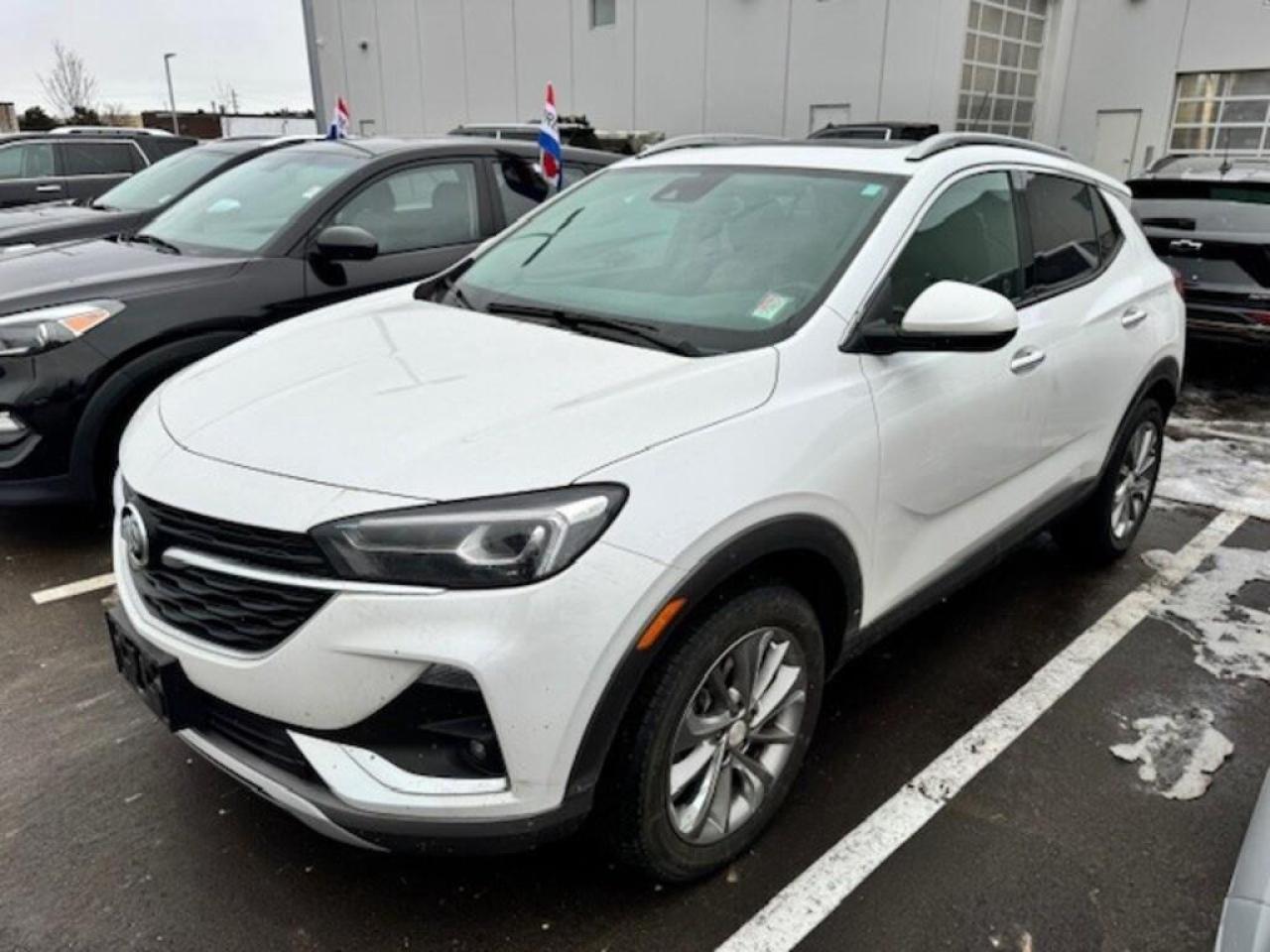 2020 Buick Encore GX Essence All-Wheel Drive Photo2