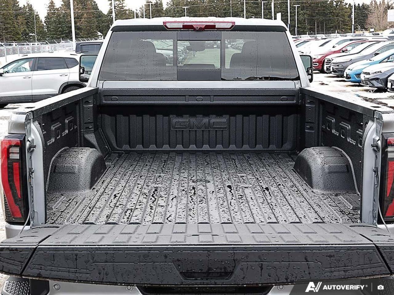 2026 GMC SIERRA 2500HD Crew Cab Standard Box 4-Wheel Drive AT4 Photo